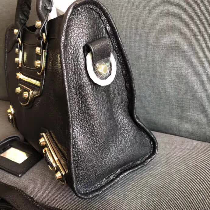 BALENCIAG巴黎世家 機車包 BALENCIAGA 原版山羊皮包邊五金 手提肩背斜挎包  BL1270